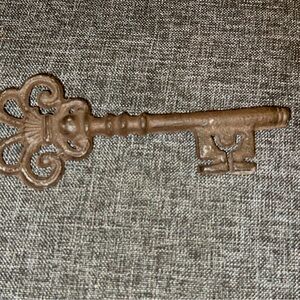 Vintage Brown Decorative Key Wall Art